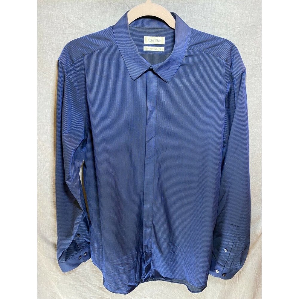 Calvin Klein Button Up Shirt Adult Large IBlue Black Striped Casual Mens.
